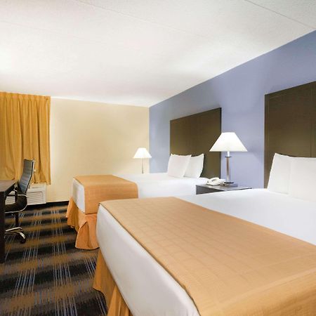 Days Inn By Wyndham Wilkes Barre Exterior foto