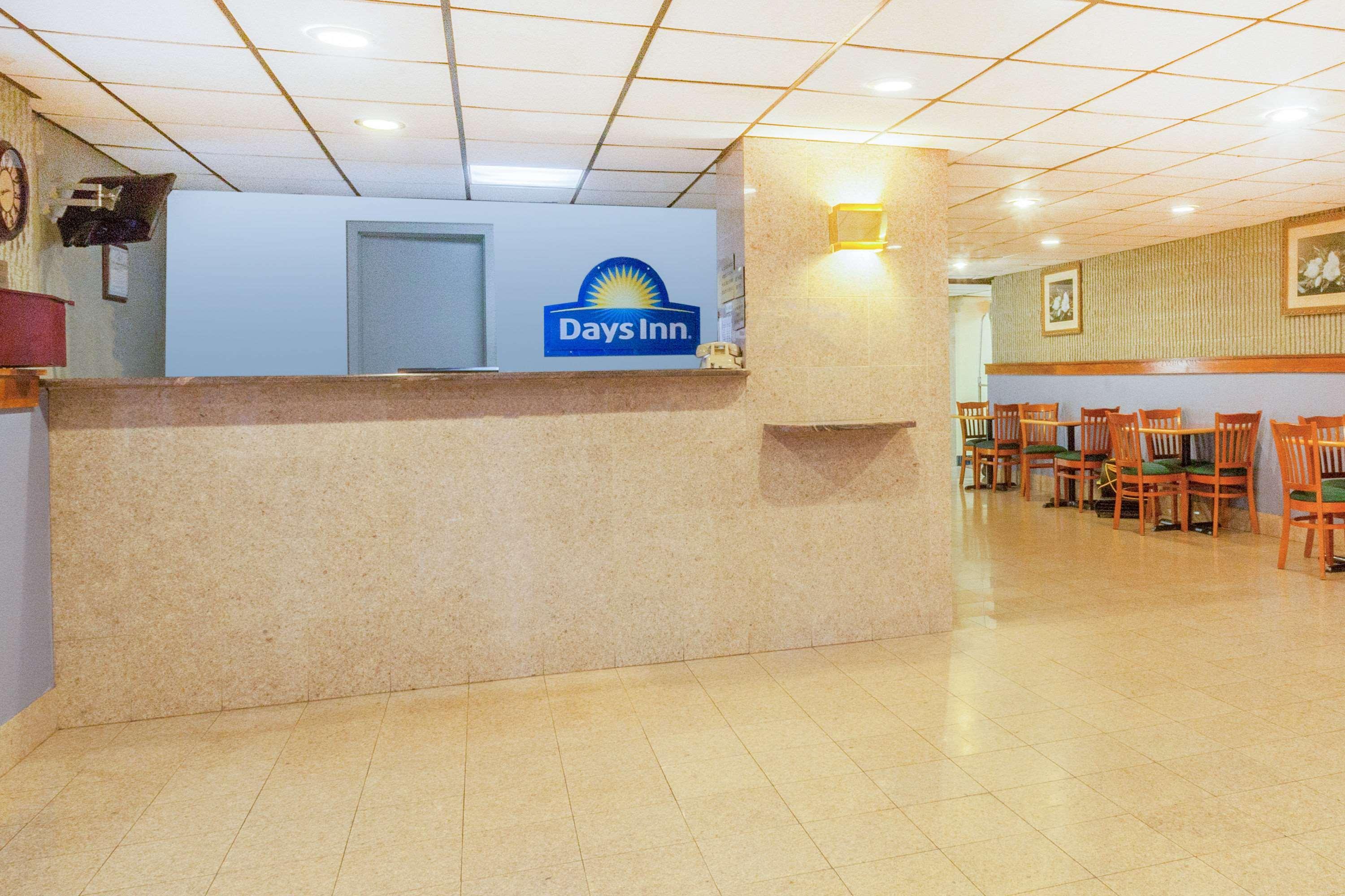 Days Inn By Wyndham Wilkes Barre Exterior foto